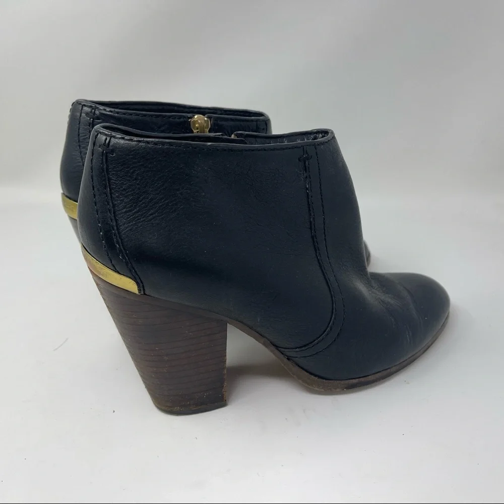 Coach 4” Block Heel Bootie Black Leather Boots bootie Size 7 Hattie wear on heel_12
